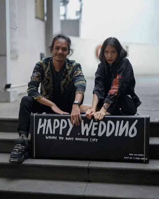 Alffy Rev Penuhi Panggilan Bareskrim Terkait Dana dari Doni Salmanan 4 Alffy Rev Penuhi Panggilan Bareskrim Terkait Uang Ratusan Juta yang Ia Terima dari Doni Salmanan