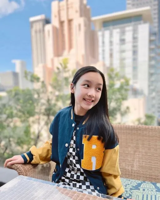 Profil Malea Emma, Aktris Cilik Keturunan Indonesia yang Debut di Film Hollywood 11 Profil Malea Emma, Aktris Cilik Keturunan Indonesia yang Debut di Film Hollywood 'After Yang'