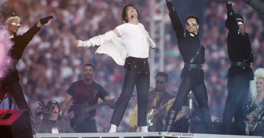 5 Artis Luar Negeri yang Meninggal Secara Misterius, Terbaru Tangmo Nida 6 Michael Jackson
