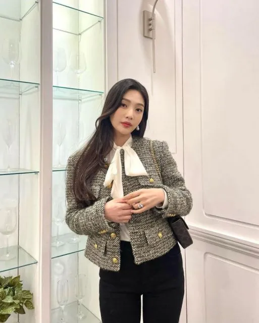 Potret Gaya Joy Red Velvet yang Dijuluki 'Sexy Dynamite'. Cetar Abis! 14 Style Joy Red Velvet