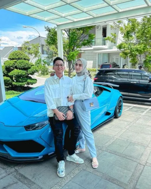 Doni Salmanan Pernah Beli Mobil Porsche Arief Muhammad Seharga Rp4 Miliar 4 Doni Salmanan beli Porsche dari Arief Muhammad seharga 4M