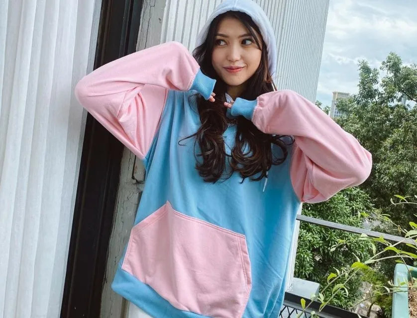 8 Potret Gaya Dewi Paramita, Selebgram Cantik dan Aktif Berkarier Kantoran 14 paramitha