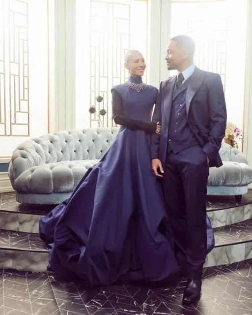 Potret Gaya Elegan Jada Pinkett Smith, Tetap Cantik Walau Rambut Dipangkas Habis 10 Style Jada Pinkett Smith