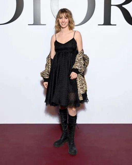 Potret Gaya Seleb Hadiri Dior Show di Paris Fashion Week 2022. Stunning! 14 Style seleb yang hadiri Dior Show, Paris Fashion Week