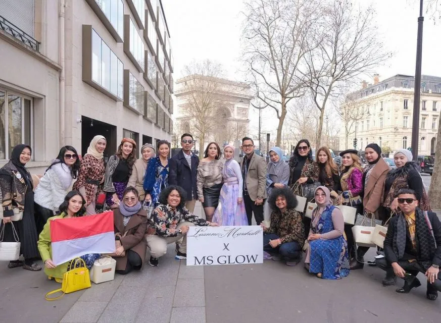 Brand MS Glow Minta Maaf Terkait Pengakuannya Tampil di PFW 2022 4 MS Glow meminta maaf terkait ajang Paris Fashion Week 2022