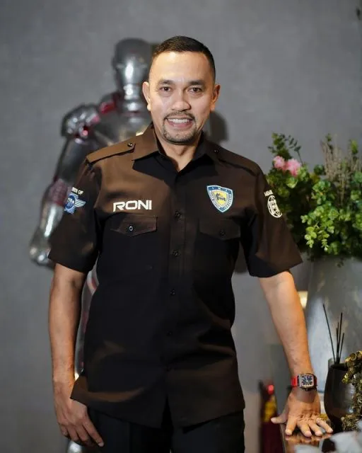 7 Sosok Ini Dijuliki Crazy Rich di Indonesia, Raffi Ahmad hingga Doni Salmanan 12 Sosok Crazy Rich Terpopuler di Indonesia, Ada Raffi Ahmad dan Indra Kenz
