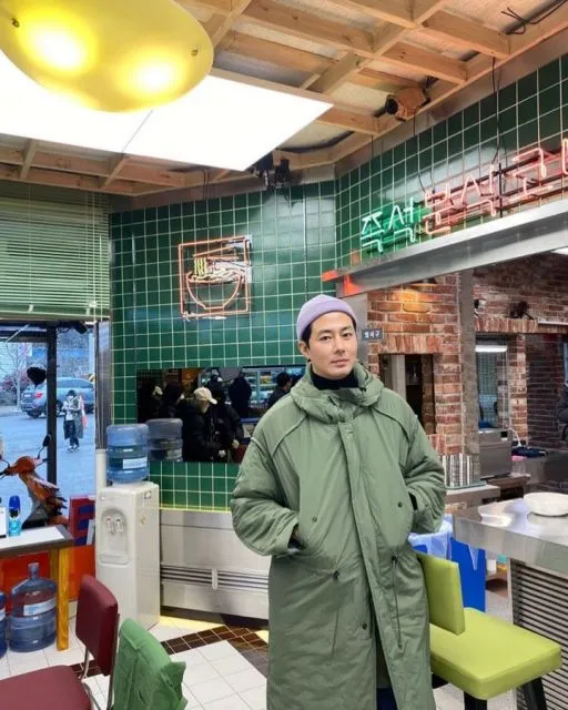 Aktor Ganteng Jo In Sung Akhirnya Bikin Instagram, Akui Sempat Takut dan Khawatir 2 Jo In Sung