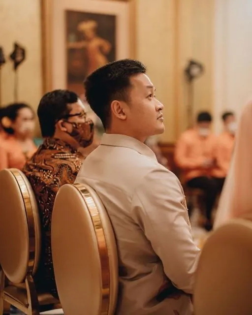 Putri Tanjung dan Guinandra Jatikusumo Akan Menikah pada Maret 2022 4 Putri Tanjung akan menikah pada Maret 2022