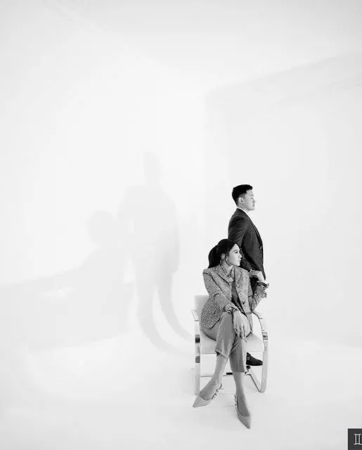 8 Potret Prewedding Putri Tanjung-Guinandra. Bertema Kasual dan Adat yang Simpel 12 foto prewedding putri tajung dan guinandra