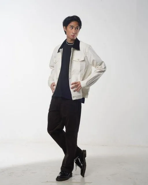 10 Potret Gaya Kece dan Modis ala Devano Danendra. Fashionable Abis! 11 style Devano Danendra