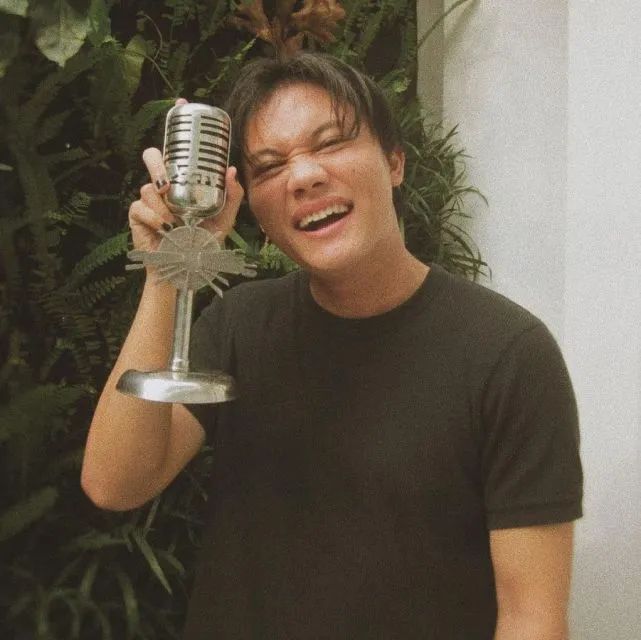 Artis Indonesia yang Paling Banyak Mendapat Penghargaan. Bertalenta! 18 Penghargaan Rizky Febian