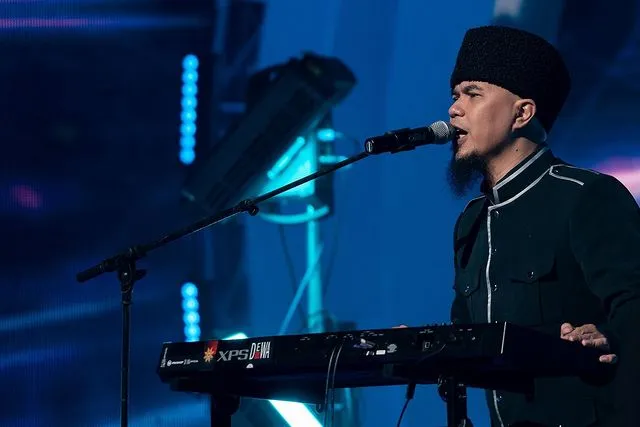 Ahmad Dhani Keluar dari LMK WAMI, Bakal Urus Sendiri Royalti Lagunya 4 Ahmad Dhani Bakal Tagih Royalti Sendiri dari Televisi yang Gunakan Lagunya Usai Keluar dari LMK WAMI