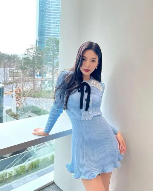 Potret Gaya Joy Red Velvet yang Dijuluki 'Sexy Dynamite'. Cetar Abis! 11 Style Joy Red Velvet