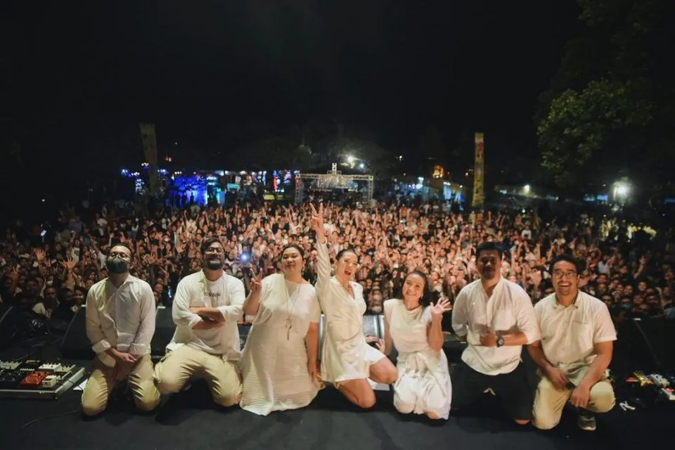 Reaksi Raisa Setelah Akhirnya Bisa Manggung di Hadapan Banyak Penonton Lagi 2 raisa konser di joyland festival