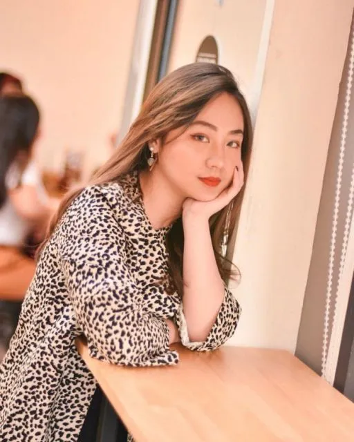Potret Gaya Fashion Susyen Regina, Mantan Tunangan Indra Kenz 18 Susyen Regina