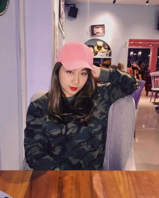 Potret Gaya Fashion Susyen Regina, Mantan Tunangan Indra Kenz 17 Susyen Regina