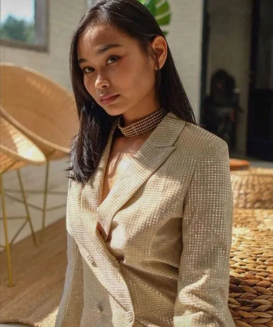 10 Gaya Fesyen ala Sarah Tumiwa, Pemenang Indonesia Next Top Model 2 15 Fesyen Sarah Tumiwa