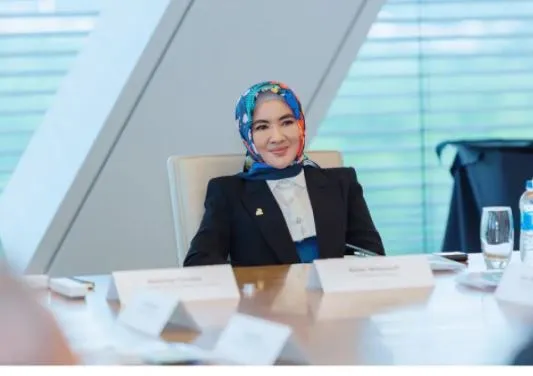 8 Tokoh Perempuan Indonesia Berprestasi Internasional, Berhasil Menginspirasi Dunia 13 Nicke Widyawati