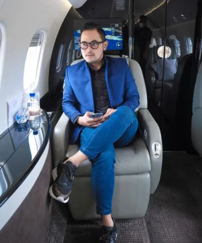 7 Sosok Ini Dijuliki Crazy Rich di Indonesia, Raffi Ahmad hingga Doni Salmanan 9 Sosok Crazy Rich Terpopuler di Indonesia, Ada Raffi Ahmad dan Indra Kenz