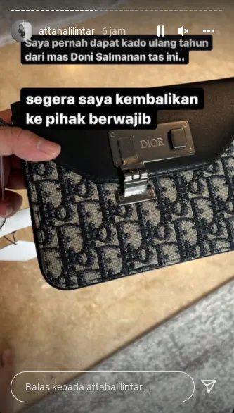 Atta Halilintar Dapat Tas Mewah dari Doni Salmanan, Siap Serahkan ke Polisi 3 Atta Halilintar Pernah Dapat Tas Mewah dari Doni Salmanan, Siap Serahkan ke Polisi