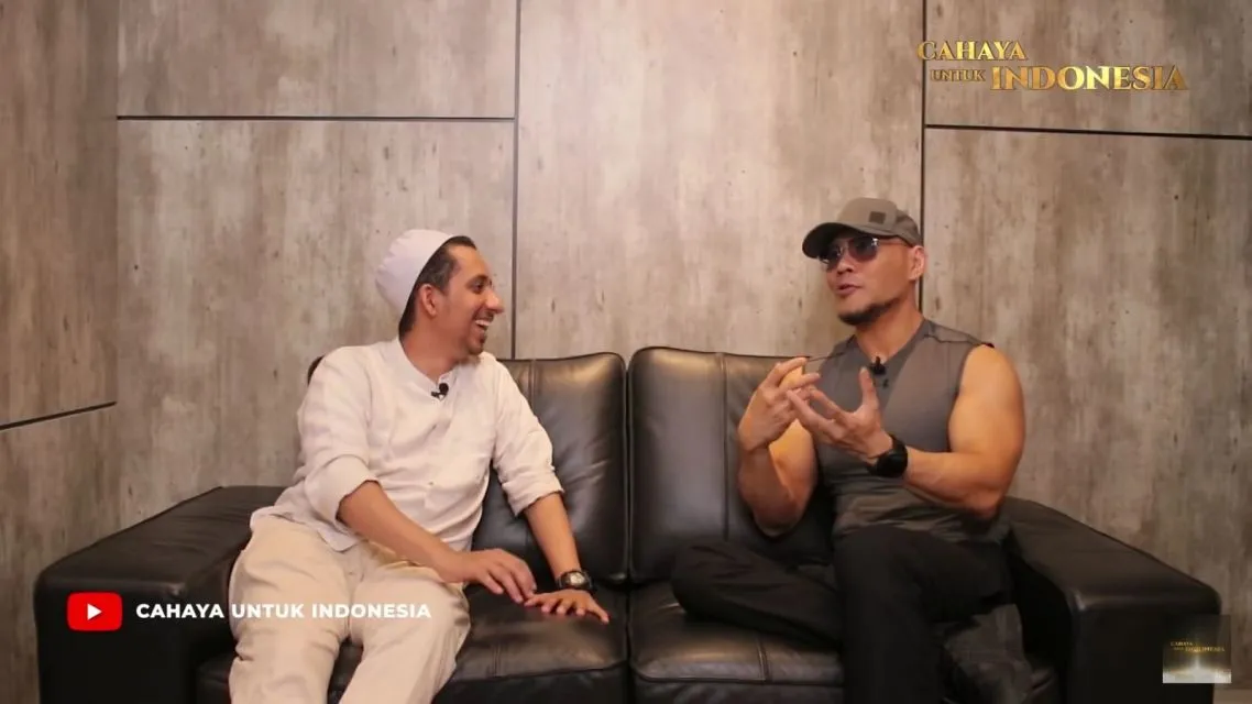 Deddy Corbuzier Tak Akan Paksa Azka Corbuzier Ikuti Jejaknya Masuk Islam 4 Deddy Corbuzier tidak ingin mendoktrin Azka masuk Islam