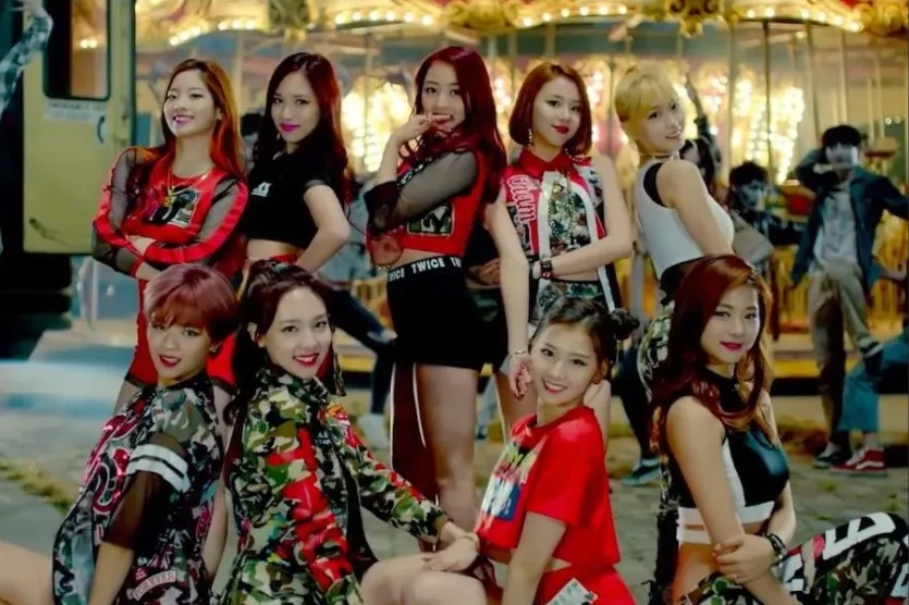 Lagu K-pop ini Hits Banget, Namun Nggak Menang Trofi Music Show. Ada Favoritmu? 12