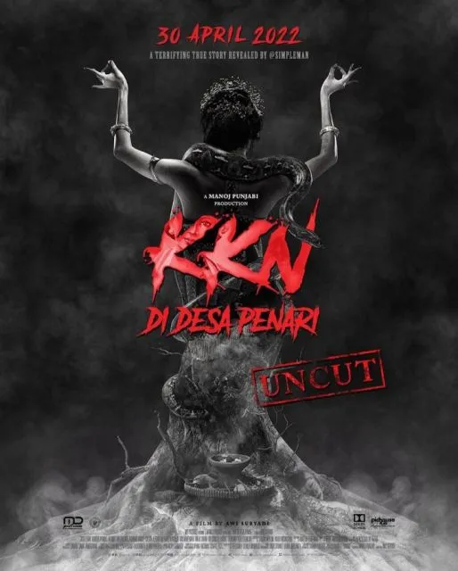 KKN di Desa Penari Tayang di Bioskop 30 April 2022. Manoj Punjabi: Nggak Mau Delay Lagi 3 Poster film KKN di Desa Penari