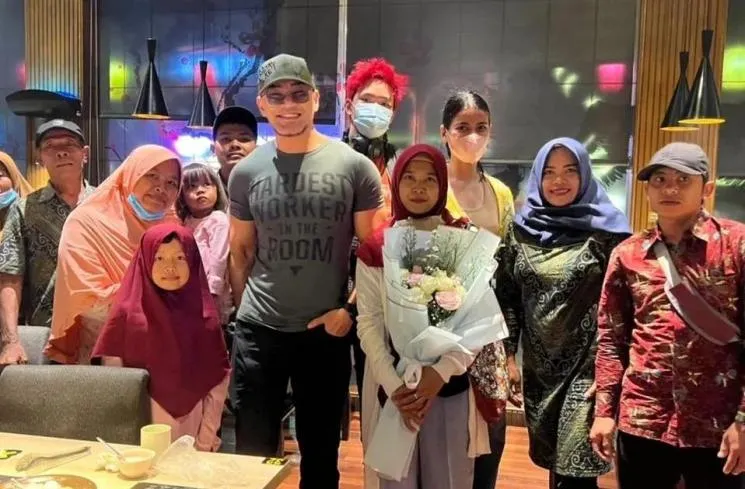 3 Artis yang Banjir Pujian karena Kuliahkan ART. Mulia Banget~ 8 Deddy Corbuzier