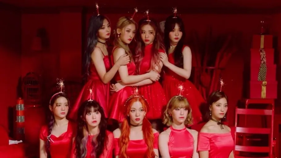 Lagu K-pop ini Hits Banget, Namun Nggak Menang Trofi Music Show. Ada Favoritmu? 18 Fromis_9 - LOVE BOMB