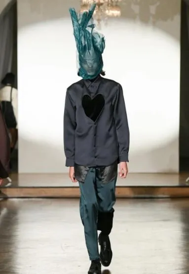 7 Potret Rizal Rama, Model Indonesia yang Tampil di Paris Fashion Week 2022 14 Rizal Rama