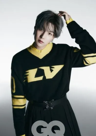 8 Artis Korea Donasi untuk Korban Kebakaran Hutan, Son Ye Jin hingga Suga BTS 10 suga bts
