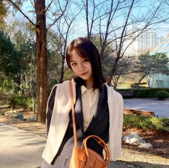 8 Artis Korea Donasi untuk Korban Kebakaran Hutan, Son Ye Jin hingga Suga BTS 16 Hyeri