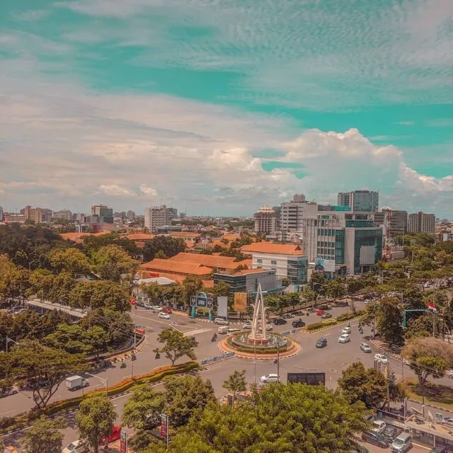 11 Tempat Ngabuburit di Semarang, Jadi Favorit Warga Lokal 15 Jalan Pahlawan kota Semarang