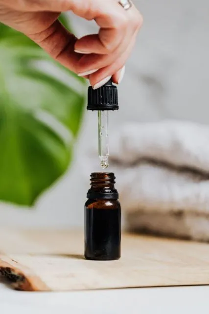 Cara Eksfoliasi Wajah Berminyak, Kering, Normal, dan Sensitif 6