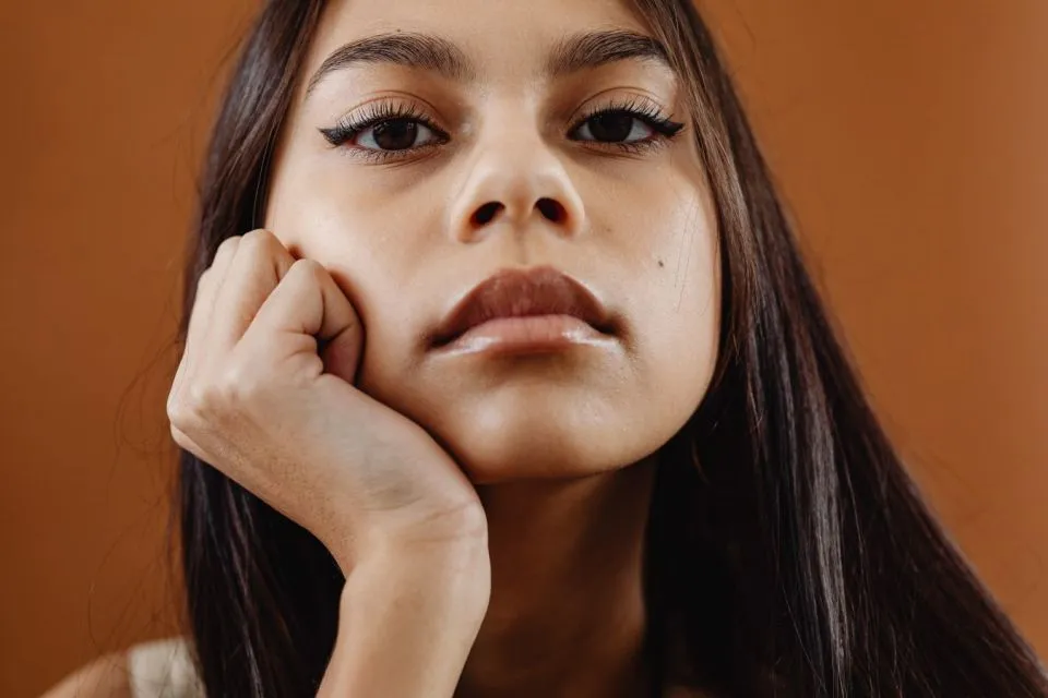 Lip Plumping Gloss, Diprediksi Bakal Viral untuk Bikin Bibir Lebih Tebal 3 Trend Lip Plumping Gloss