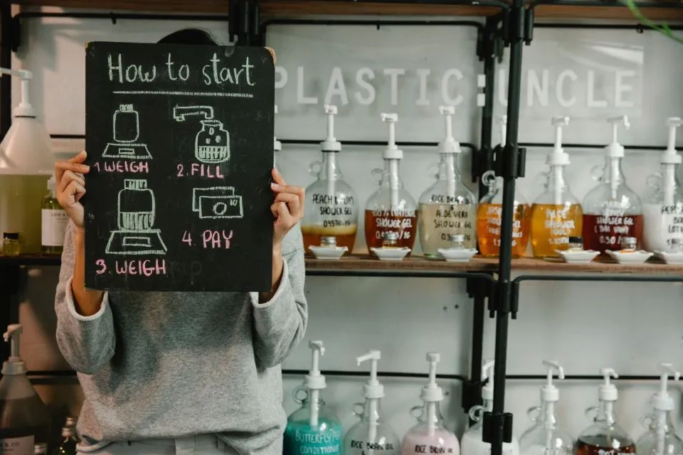 Cara Menerapkan Gaya Zero Waste saat Pakai Skincare. Sayang Lingkungan! 7 zero waste saat pakai skincare