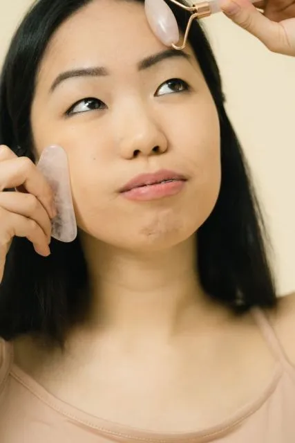 Jangan Ikut-ikutan Beli Face Roller dan Gua Sha Gemstone Asli kalau Belum Tahu ini 6 Gemstone untuk kecantikan