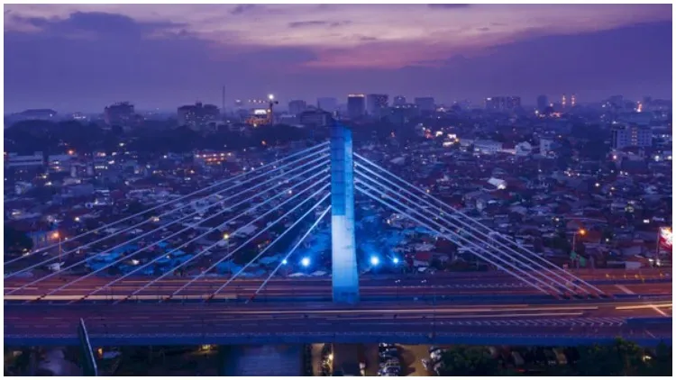 5 Kota di Indonesia yang Cocok Banget Jadi Latar Cerita Superhero. Setuju Nggak? 8 Kota Bandung