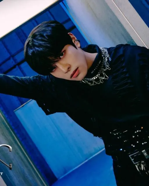 10 Vokalis Utama Grup K-Pop Terbaik Choeaedol. Ada Baekhyun EXO dan Jungkook BTS! 17 Seungmin Stray Kids