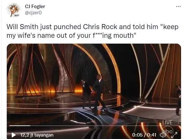 Istrinya Jadi Lelucon, Will Smith Tampar Chris Rock di Panggung Oscar 2022 3 Will Smith