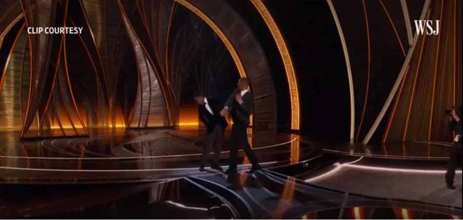 Fakta Kabar Materi Candaan Chris Rock di Oscar 2022 Tak Ada di Skrip 4 Will Smith tampar Chris Rock.