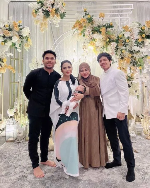 9 Momen Syukuran Rumah Thariq Halilintar, Krisdayanti dan Keluarga Fuji Datang 10 thariq atta