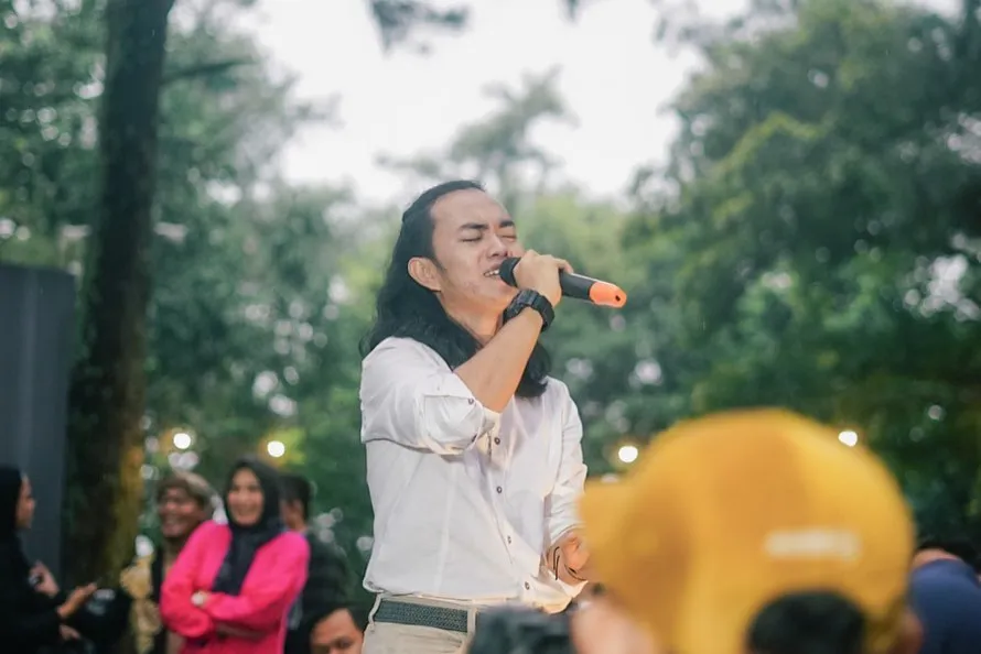 Tri Suaka dan Zinidin Zidan Dituntut Bayar Royalti hingga Batal Manggung 4 zinidin zidan