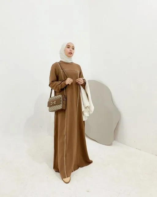 6 Ide Busana Lebaran ala Selebgram yang Cantik dan Elegan 8 ide baju hijab joyagh