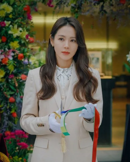 Mengenal Teknik Skincare dan Makeup ala Tokoh di Drama Korea 9 CLOY
