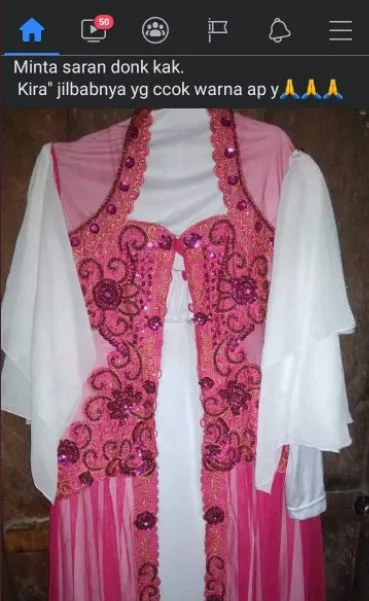 Potret Model Baju Lebaran Nyeleneh. Pokoknya yang Penting Beda! 10 Baju lebaran