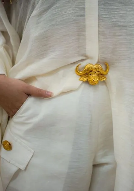 Detail Karya Fesyen Hian Tjen yang Dipamerkan di Arab Fashion Week 2022 14 fesyen karya Hian Tjen