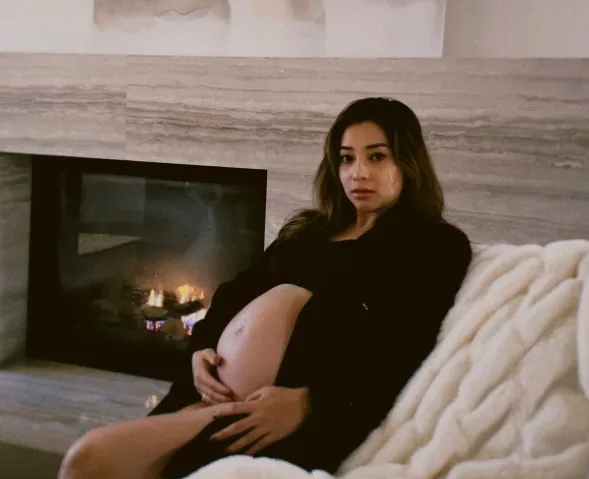 Potret Gaya Cantik nan Modis Nikita Willy Pamerkan Baby Bump 18 Nikita Willy hamil