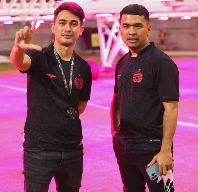 Pengakuan Putra Siregar Usai Ditetapkan Tersangka Pengeroyokan Bersama Rico Valentino 3 Putra Siregar dan Rico Valentino