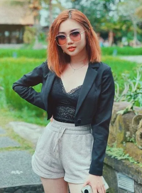 Potret Gaya Vanessa Khong, Pacar Indra Kenz yang Ditetapkan Sebagai Tersangka 14 Vanessa Khong